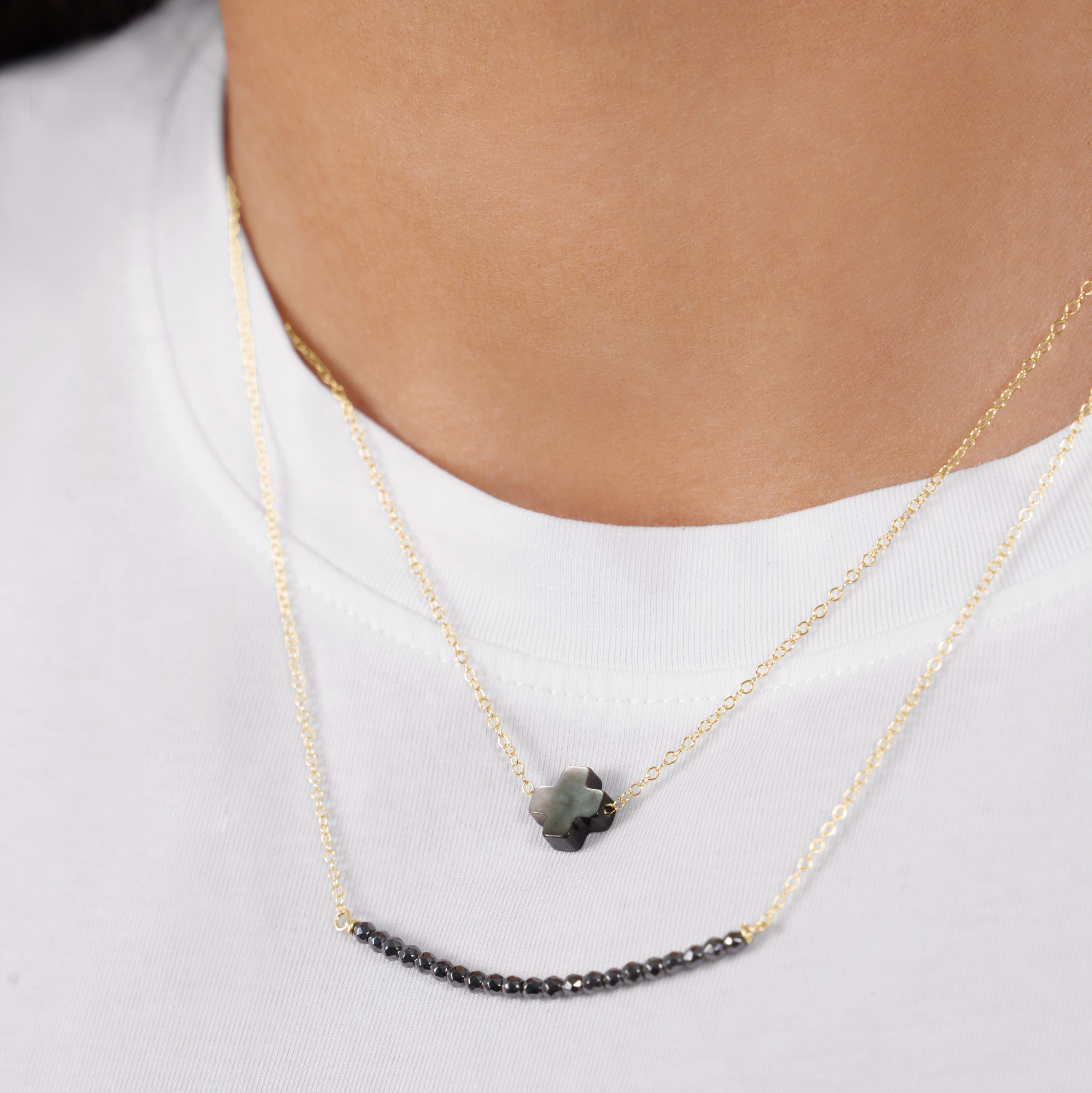 16" Necklace Gold - Signature Cross Mother Of Pearl - Black Tahitian