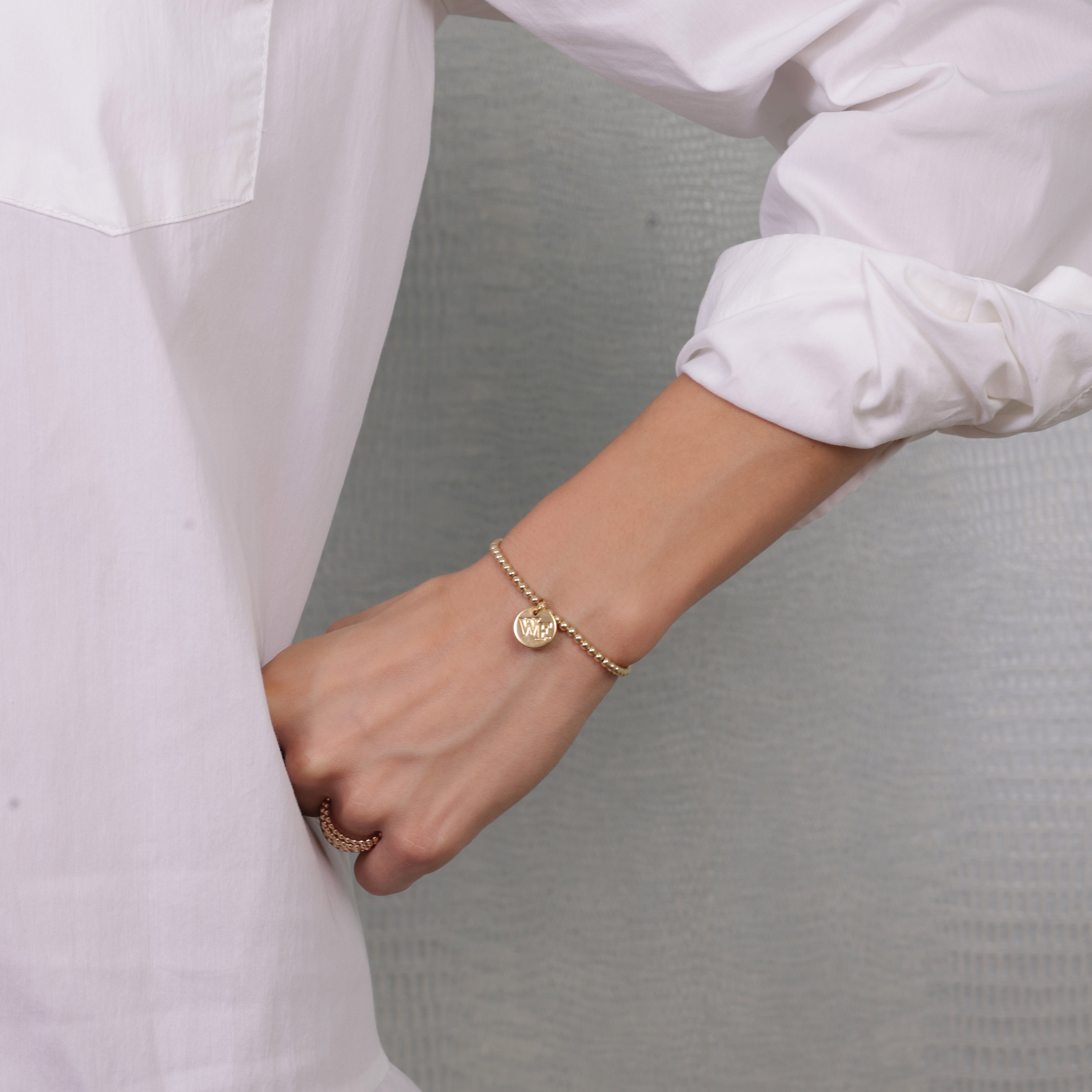 eCOLLEGIATE Classic Gold 3mm Bracelet - Wake Forest University Disc