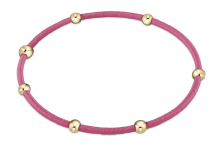 "e"ssentials Bright Pink