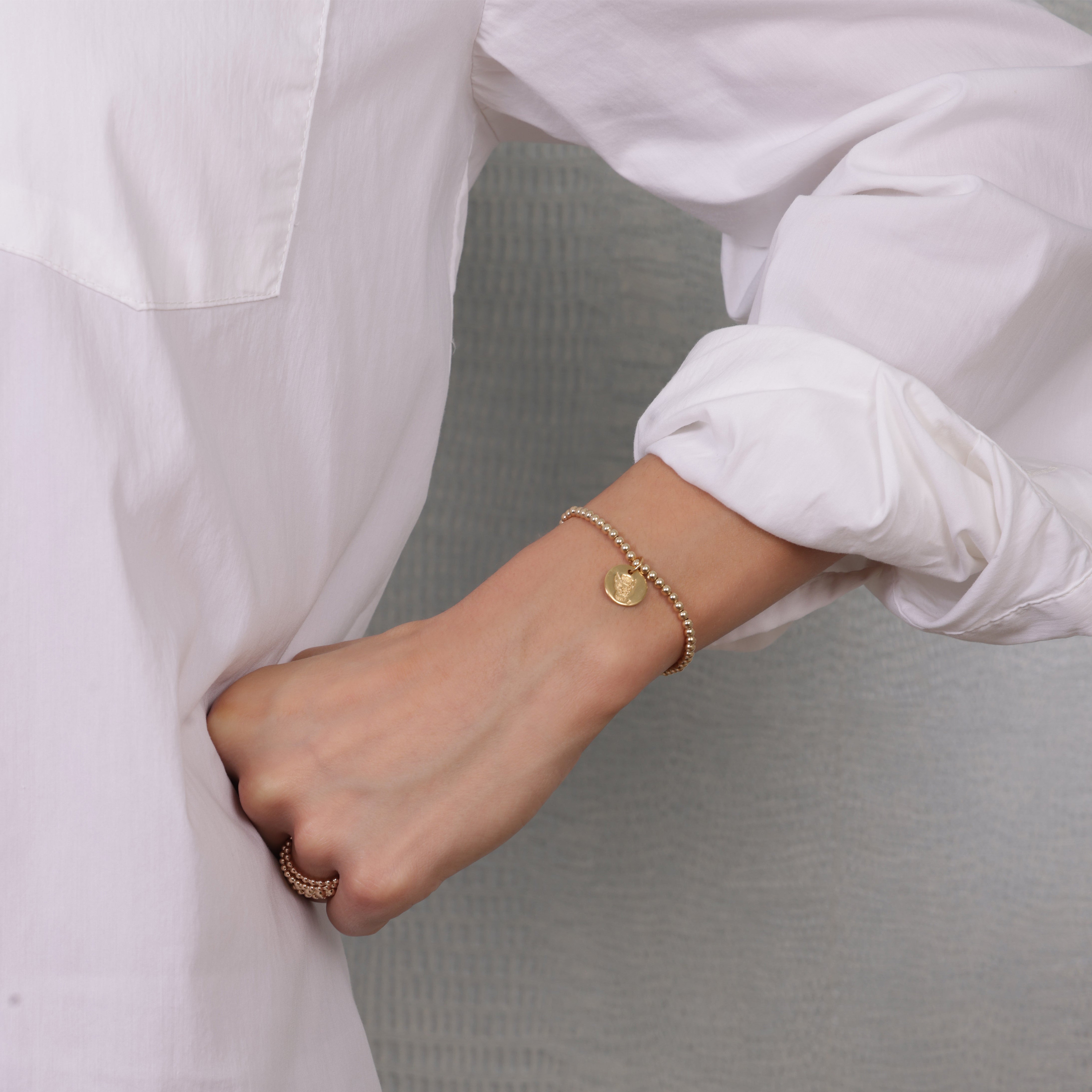 eCOLLEGIATE Classic Gold 3mm Bracelet - North Carolina State University Disc